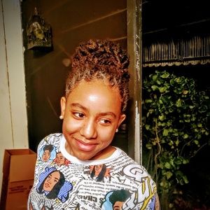 Meet your Posher, Melissa